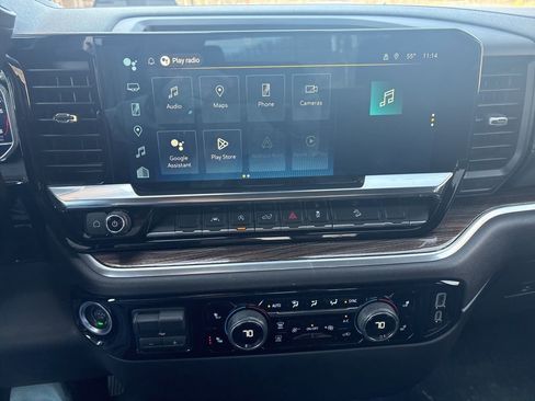 Used 2023 Chevrolet Silverado 1500 RST image 15