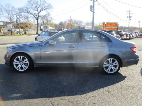 Used 2011 Mercedes-Benz C 300 4MATIC Sedan image 5