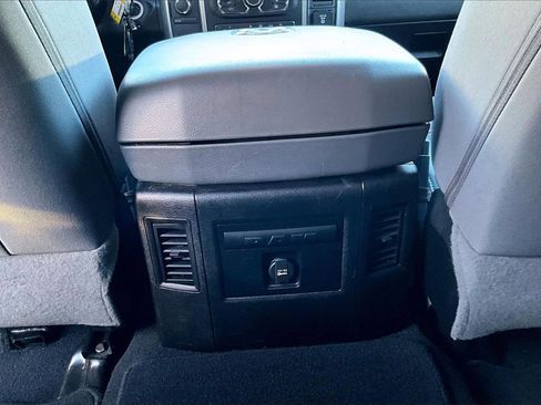 Used 2016 RAM 2500 SLT w/ Protection Group image 16