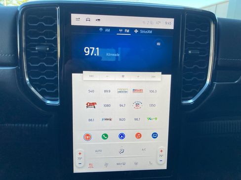 Used 2025 Ford Ranger Lariat w/ FX4 Off-Road Package image 26