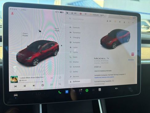 Used 2020 Tesla Model Y Long Range image 21