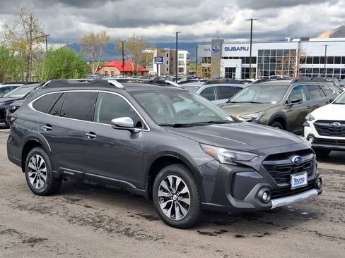 Used 2023 Subaru Outback Touring XT AWD/4WD image 1