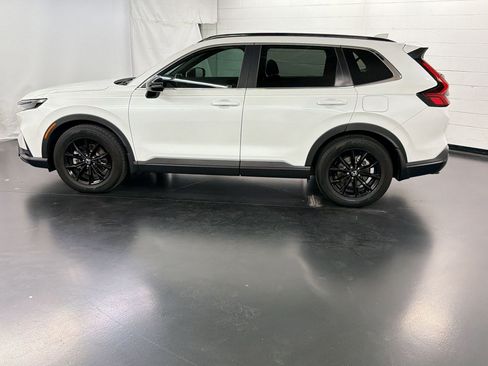 Certified 2024 Honda CR-V Sport image 2