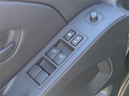 New 2026 Nissan Frontier SV image 12