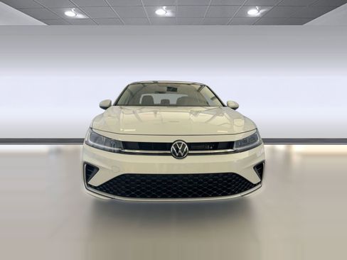 New 2026 Volkswagen Jetta SE image 6