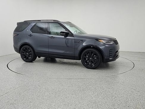New 2026 Land Rover Discovery Dynamic SE AWD/4WD image 3
