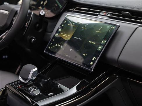 New 2026 Land Rover Range Rover Sport SE image 32