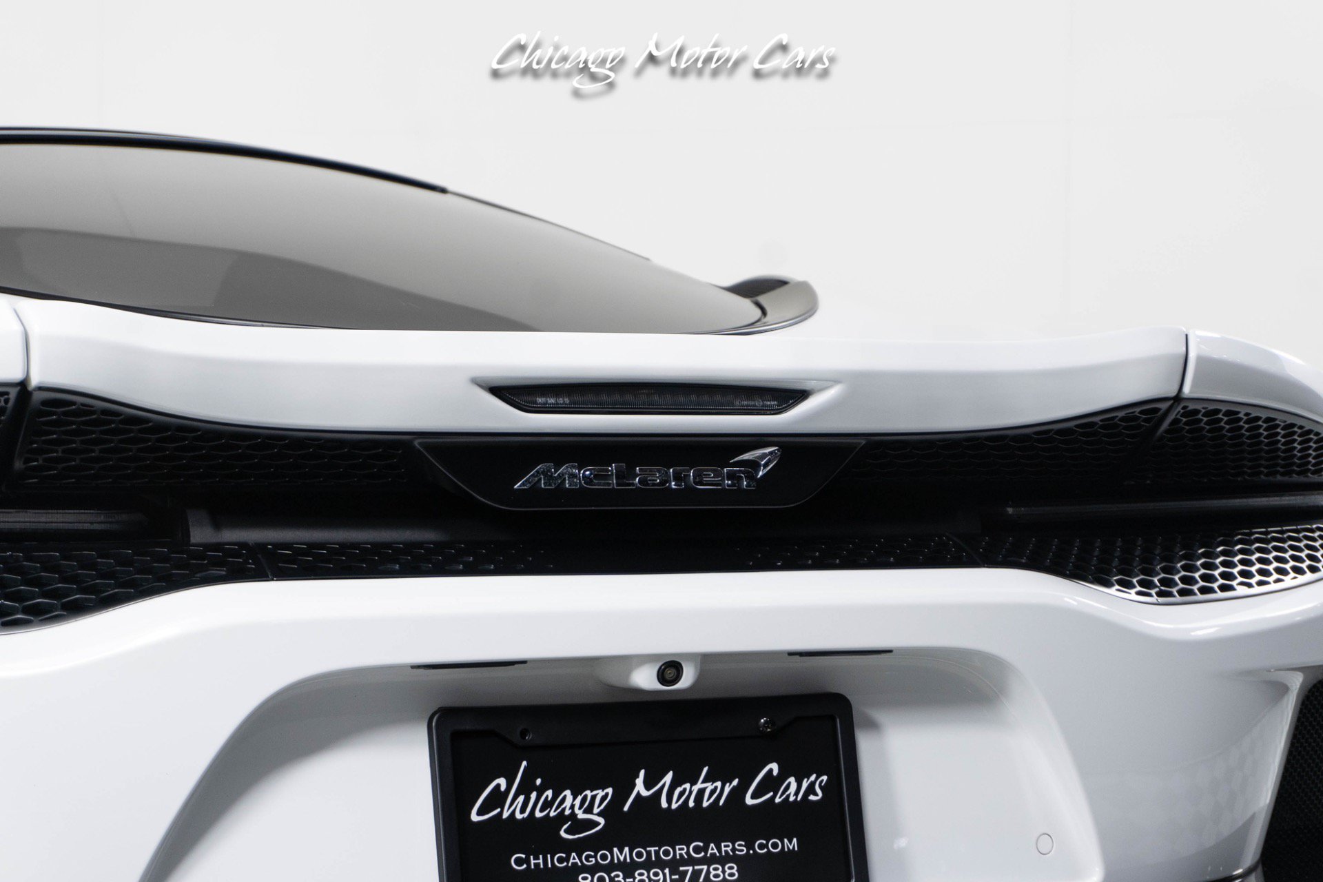 Used 2023 McLaren GT RWD image 21
