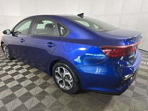 Used 2020 Kia Forte LXS FWD image 4