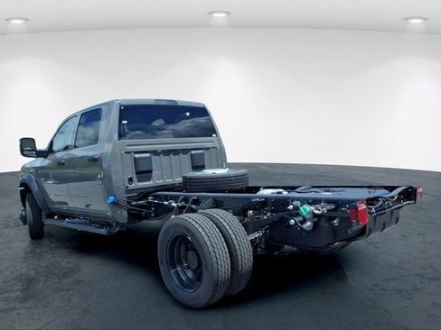New 2026 RAM 4500 Tradesman AWD/4WD image 7