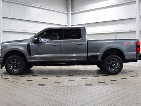 Used 2023 Ford F350 Lariat w/ Lariat Ultimate Package image 4