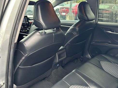 Used 2021 Toyota Camry SE w/ Carpet Mat Package (TMS) image 17