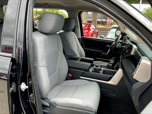 Used 2023 Toyota Tundra SR5 image 9