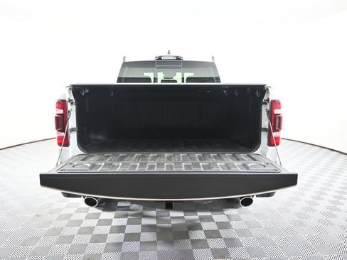 Used 2024 RAM 1500 Limited AWD/4WD image 6