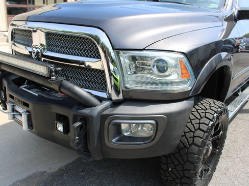 Used 2015 RAM 2500 Limited AWD/4WD image 3