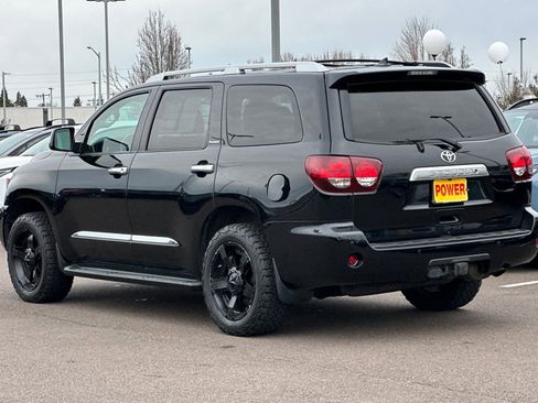 Used 2018 Toyota Sequoia Platinum image 6