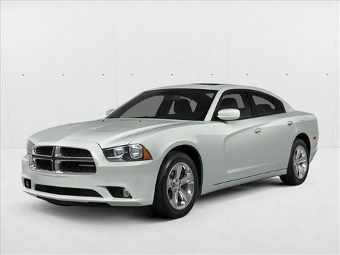 Used 2014 Dodge Charger R/T RWD image 1