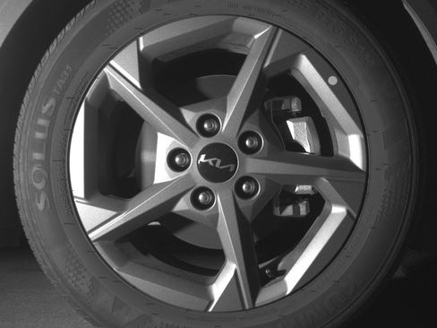 Used 2025 Kia K4 FWD image 13