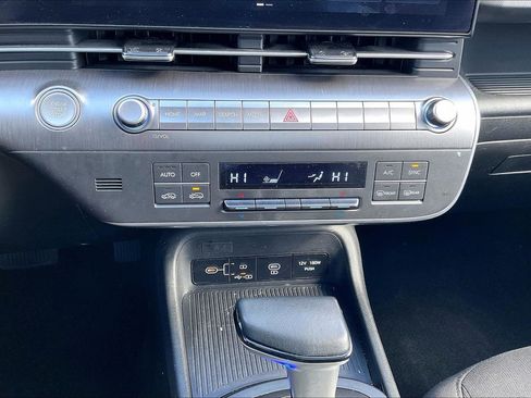 Certified 2024 Hyundai Kona SEL image 15