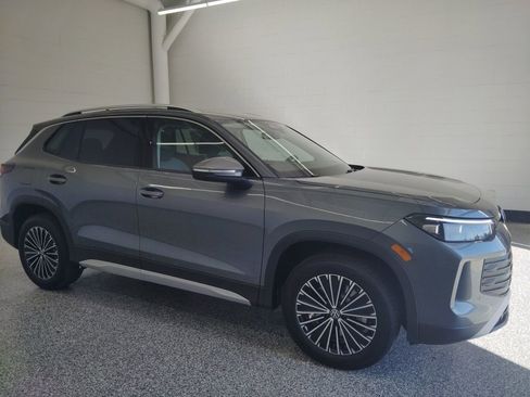 New 2026 Volkswagen Tiguan S AWD/4WD image 3