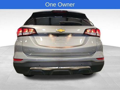 Used 2023 Chevrolet Equinox LT FWD image 4