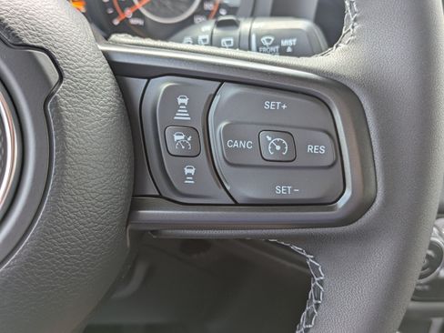 New 2026 Jeep Wrangler Unlimited Rubicon AWD/4WD image 20