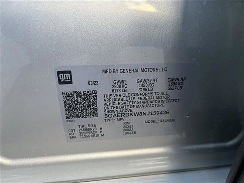 Used 2022 Buick Enclave Avenir w/ Avenir Technology Package image 19