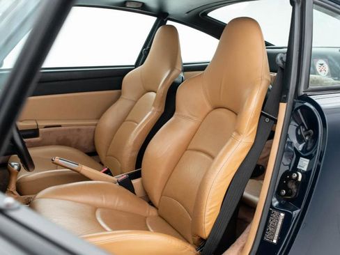 Used 1998 Porsche 911 Carrera S image 10