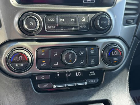 Used 2019 Chevrolet Tahoe LS w/ Enhanced Driver Alert Package image 17