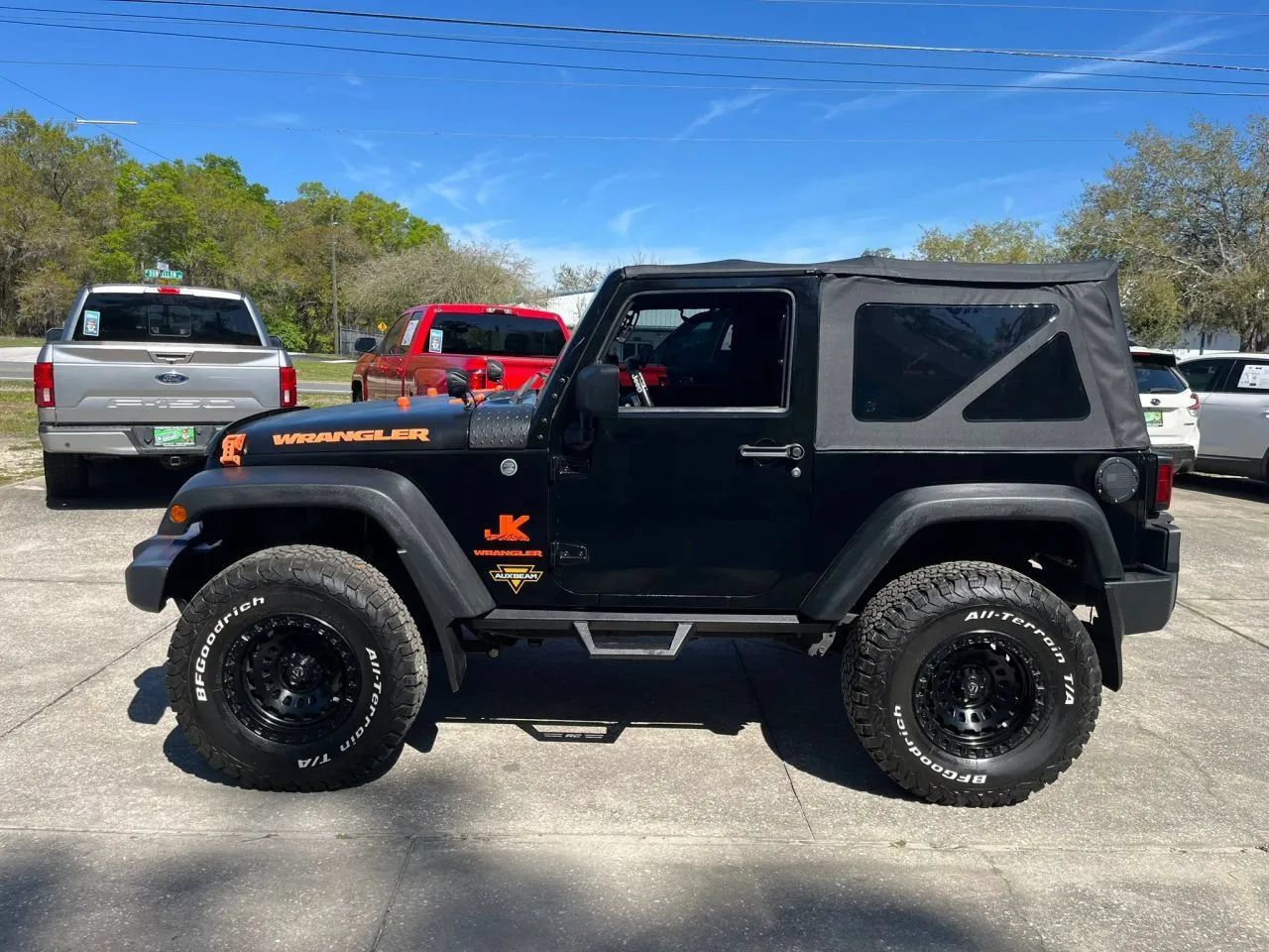 Used 2012 Jeep Wrangler Sport AWD/4WD image 4