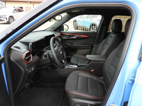 Used 2024 Chevrolet TrailBlazer RS w/ Convenience Package AWD/4WD image 14