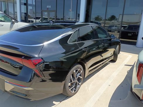 Used 2025 Kia K5 EX FWD image 6