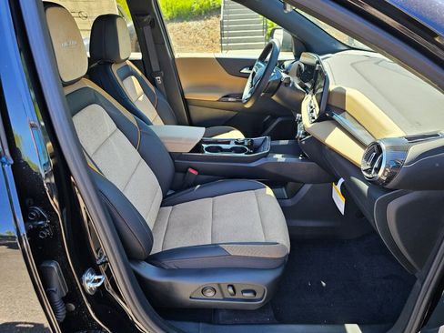 New 2026 Chevrolet Equinox ACTIV w/ Convenience Package III image 27