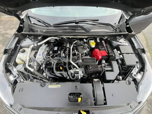 Used 2025 Nissan Sentra SV image 30