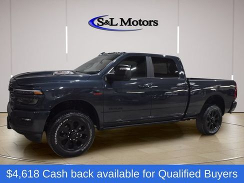 New 2026 RAM 2500 Laramie AWD/4WD image 4