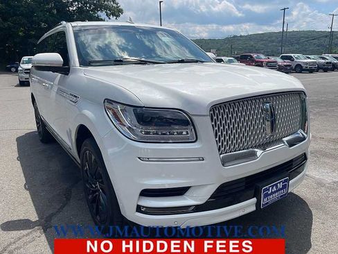 Used 2021 Lincoln Navigator Reserve AWD/4WD image 6