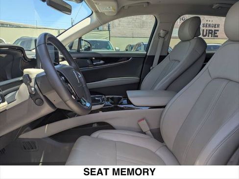 Certified 2023 Lincoln Nautilus Reserve w/ Equipment Group 201A FWD image 21