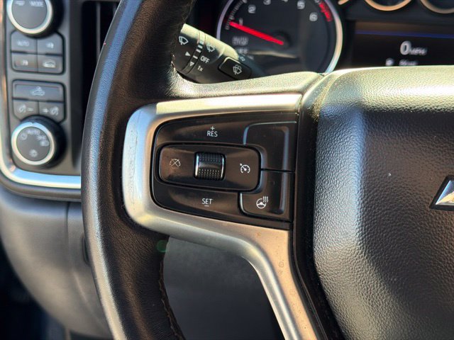 Used 2022 Chevrolet Silverado 1500 LT AWD/4WD image 29