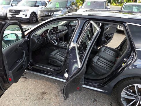 Used 2017 Audi A4 2.0T allroad Premium Plus w/ Technology Package AWD/4WD image 29