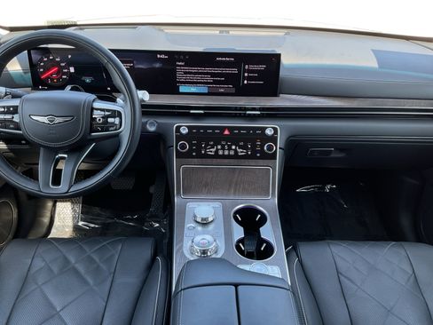 Used 2025 Genesis GV80 3.5T Prestige AWD/4WD image 10