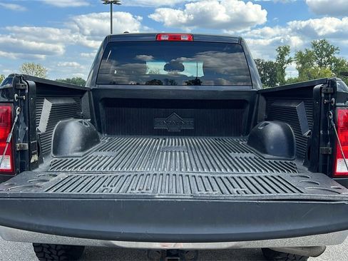 Used 2018 RAM 1500 ST w/ SXT Appearance Group image 34