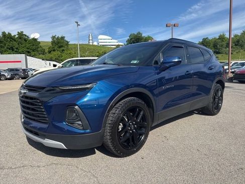 Used 2022 Chevrolet Blazer LT w/ Sound & Technology Package AWD/4WD image 1