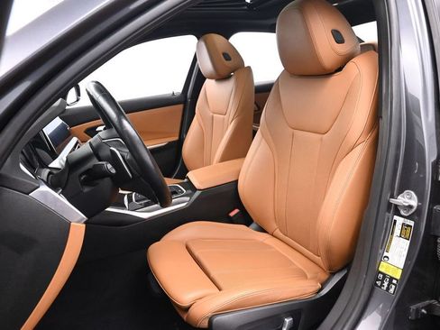 Used 2022 BMW 330i xDrive Sedan w/ Driving Assistance Package AWD/4WD image 16
