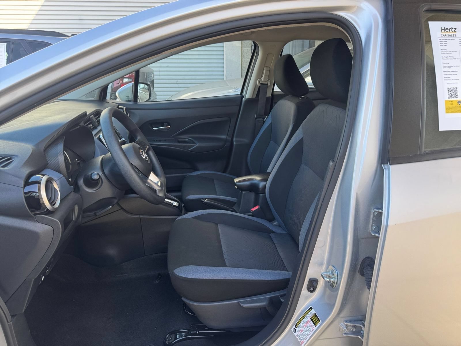 Used 2025 Nissan Versa SV FWD image 25