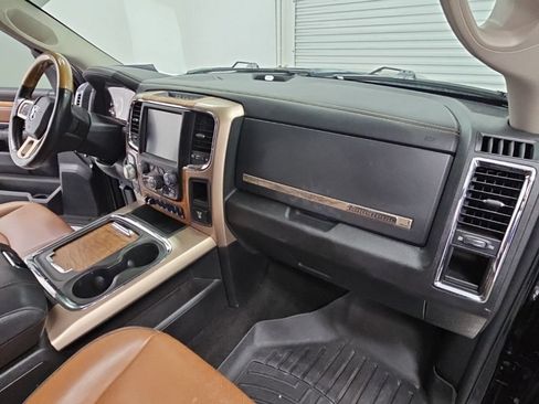Used 2016 RAM 1500 Laramie Longhorn w/ Convenience Group AWD/4WD image 43