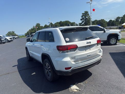 Used 2022 Jeep Grand Cherokee Limited AWD/4WD image 4