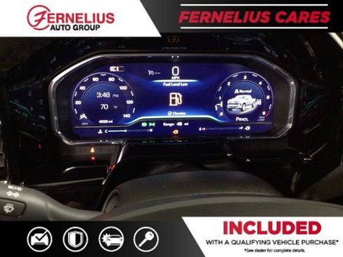 Used 2025 Chevrolet Silverado 1500 LT AWD/4WD image 25