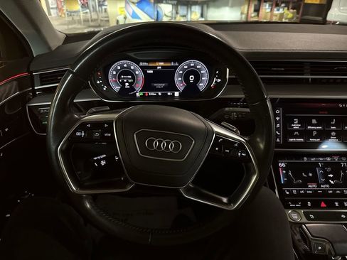 Used 2020 Audi A8 L 4.0T w/ Executive Package image 11