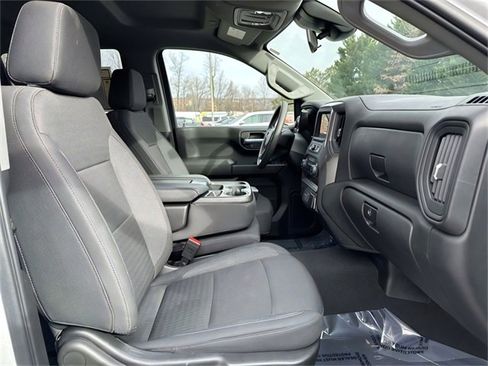 Used 2023 Chevrolet Silverado 1500 Custom image 25