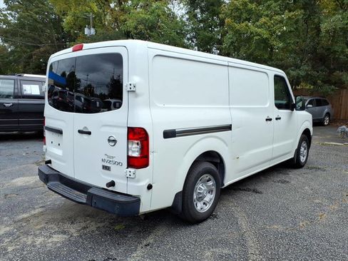 Used 2016 Nissan NV 2500 SV w/ Back Door Glass Package image 3